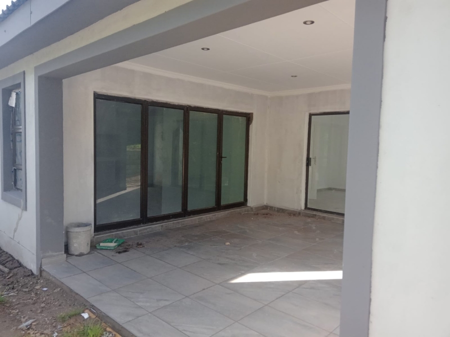 3 Bedroom Property for Sale in Paradise Beach Eastern Cape